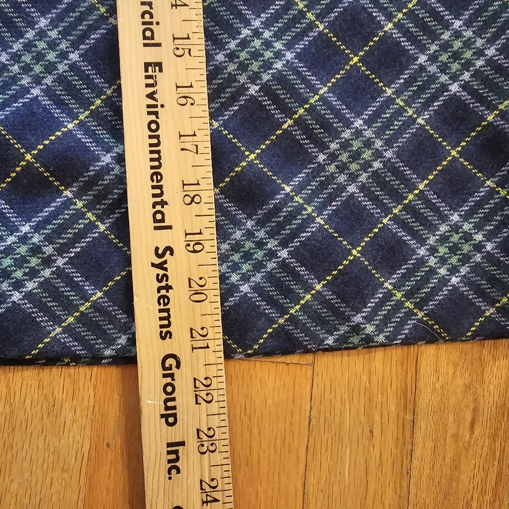Ll Bean Plaid Wool Skirt - Picture 8 of 8